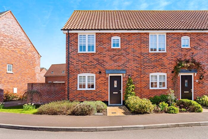 2 Bedroom End Of Terrace House For Sale In Eccles Way, Holt, NR25