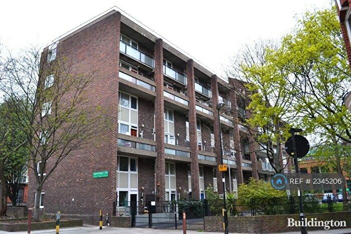 4 Bedroom Maisonette To Rent In Lagonier House, London, EC1V