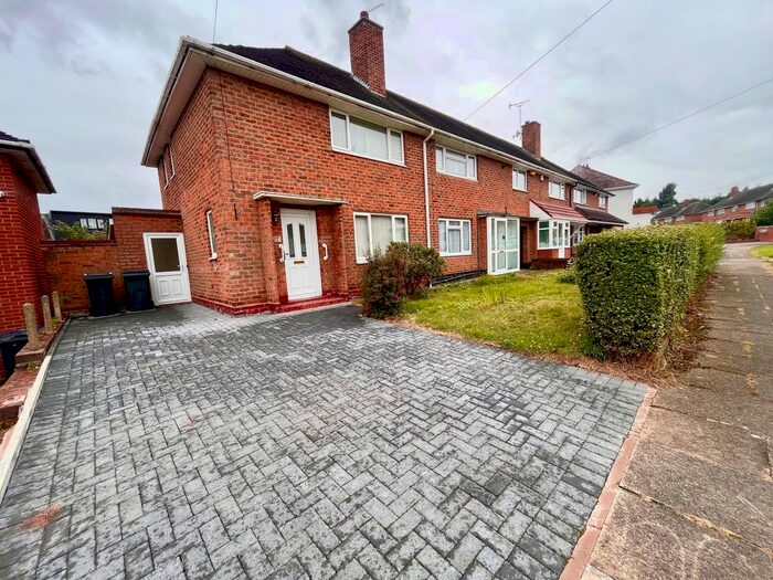 2 Bedroom Property To Rent In Hall Hays Road, Birmingham, B34