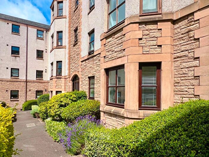 2 Bedroom Flat To Rent In St Leonards Lane, Newington, Edinburgh, EH8
