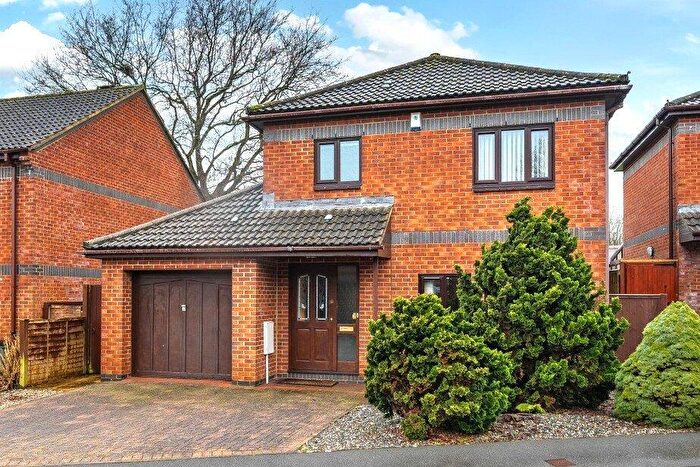 2 Bedroom Detached House For Sale In Manning Avenue, Cullompton, Devon, EX15