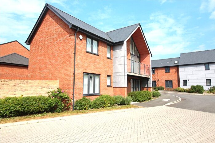 5 Bedroom Detached House To Rent In Thomas Drive, Castle Hill, Ebbsfleet Valley, Swanscombe, DA10