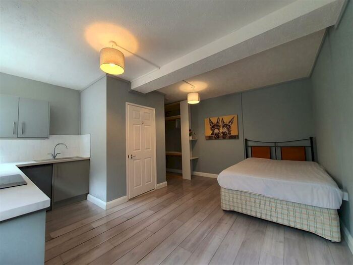 Studio To Rent In Bathwell Road, Bristol, BS4