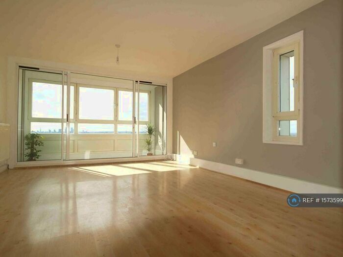 2 Bedroom Flat To Rent In Glyndon Road, London, SE18