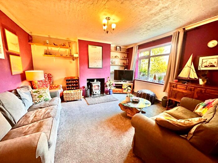3 Bedroom Terraced House For Sale In Nightingale Way, Baldock, SG7