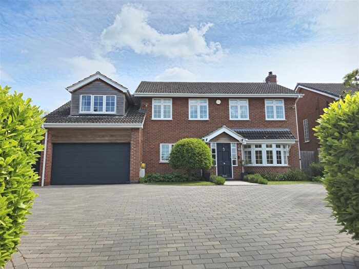 4 Bedroom Detached House For Sale In Hospital Lane, Ravenstone, LE67