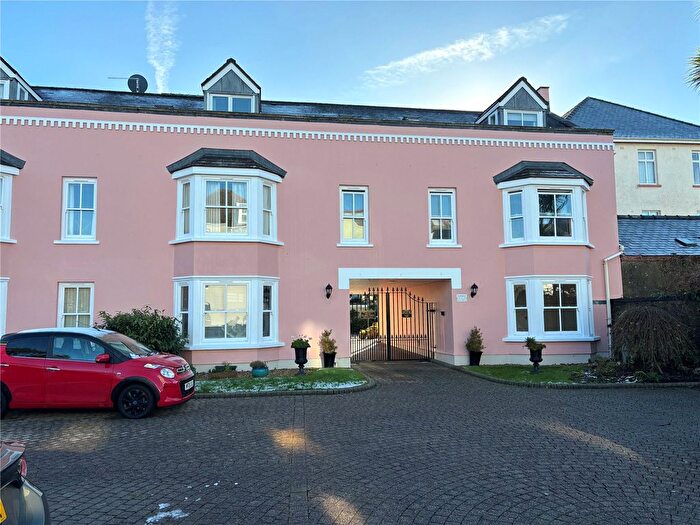 2 Bedroom Flat For Sale In St. Florence Parade, Tenby, Pembrokeshire, SA70