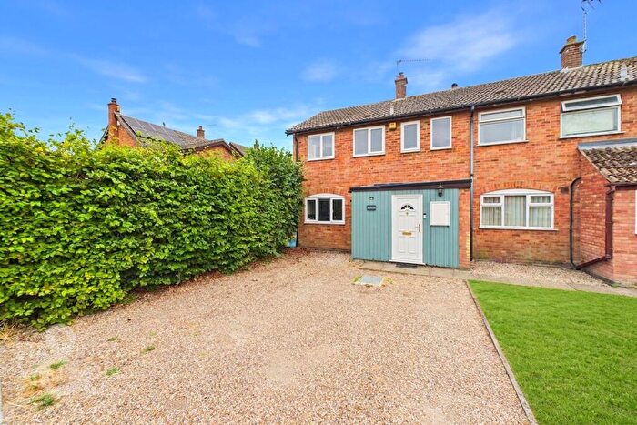 3 Bedroom Semi Detached House For Sale In Yarmouth Road, Hales, Norwich, NR14