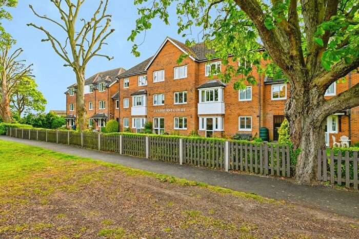 1 Bedroom Flat For Sale In Lyndhurst Court, Hunstanton, Norfolk, PE36