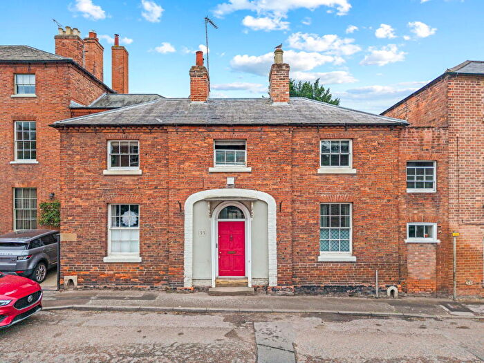 3 Bedroom Town House For Sale In Westgate, Southwell, NG25