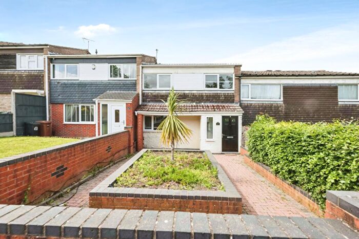 3 Bedroom Terraced House For Sale In Cornfield Croft, Birmingham, B37