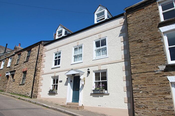 5 Bedroom Terraced House For Sale In Cross Street, Padstow, PL28