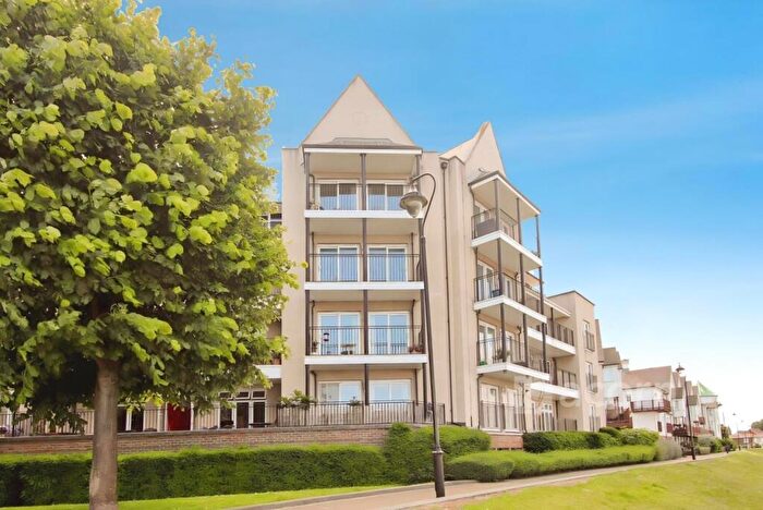 2 Bedroom Flat To Rent In The Boulevard Greenhithe, DA9