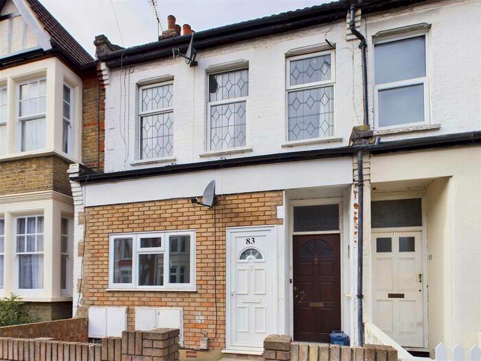 1 Bedroom Flat To Rent In Salisbury Avenue, Westcliff-On-Sea, SS0