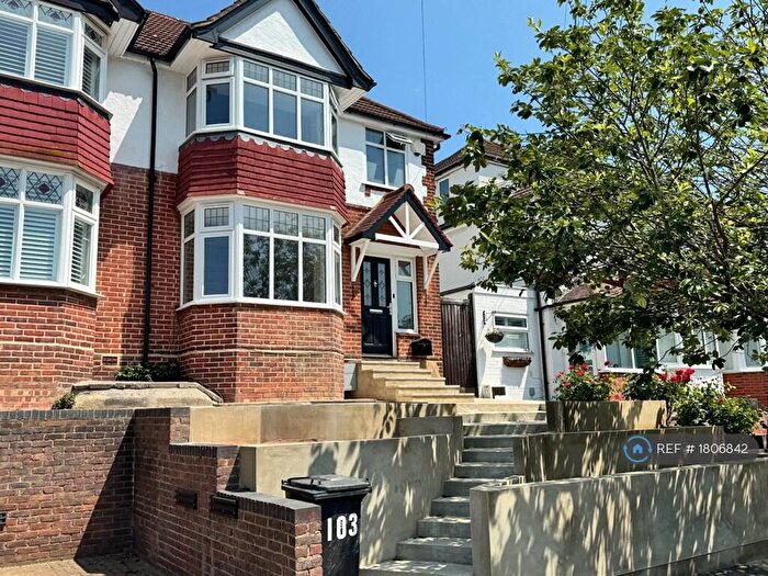 3 Bedroom End Of Terrace House To Rent In Portland Road, Bromley, BR1