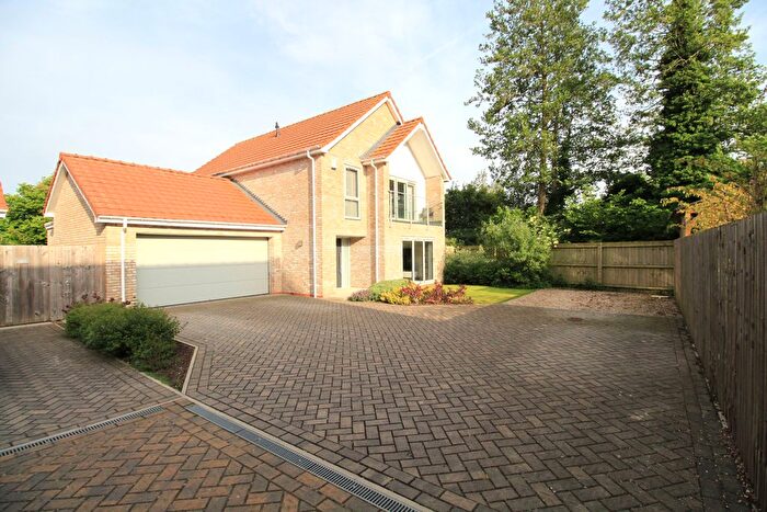 4 Bedroom Detached House For Sale In The Pastures, Holme-On-Spalding-Moor, YO43