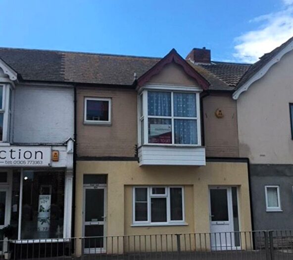 1 Bedroom Apartment To Rent In Abbotsbury Road, Weymouth, DT4