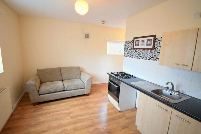 1 Bedroom Apartment To Rent In Flat, Derby, Derbyshire, DE22
