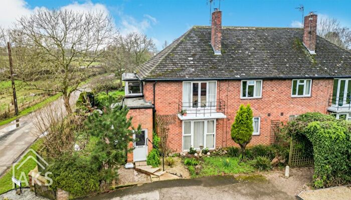 2 Bedroom Apartment For Sale In Church Lane, Barrow-On-Trent, DE73