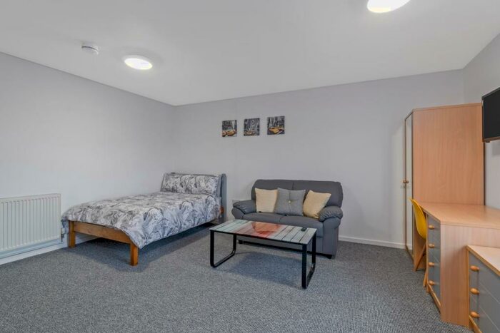 Studio To Rent In North Road West, Plymouth, Devon, PL1