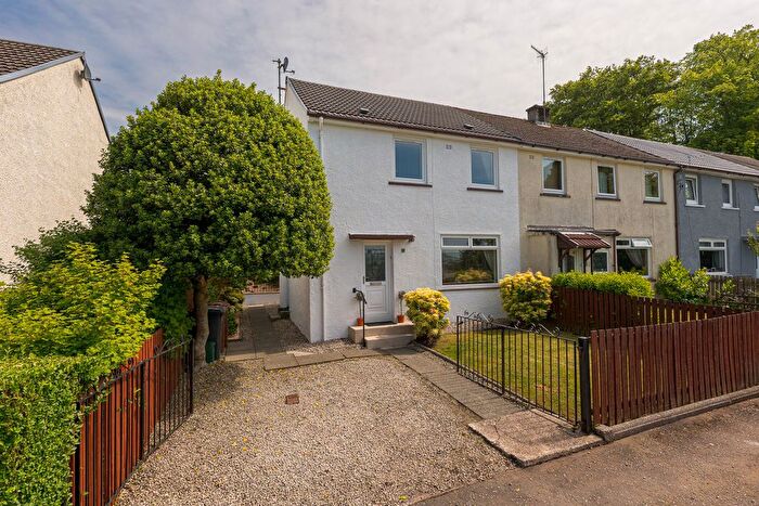 2 Bedroom End Of Terrace House For Sale In Wateryetts Drive, Kilmacolm, PA13
