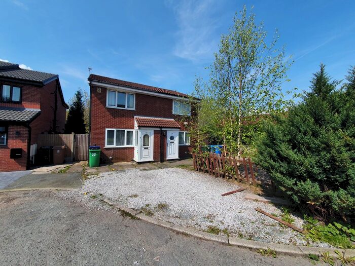 2 Bedroom Semi-Detached House To Rent In Waterside Lane, Rochdale, OL16