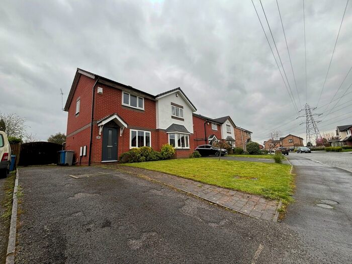 2 Bedroom Semi-Detached House To Rent In Flixton, Manchester, M41
