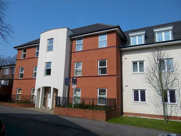 2 Bedroom Apartment To Rent In Hamilton Road, Sherwood Rise, NG5