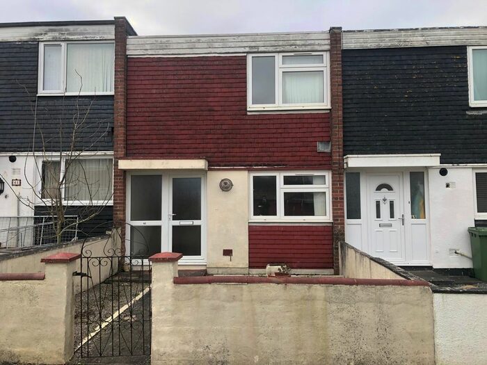 2 Bedroom Property To Rent In Cromer Walk, Plymouth, PL6
