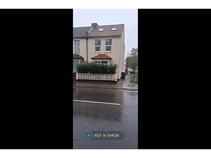 2 Bedroom Maisonette To Rent In Watling Street, Dartford, DA2