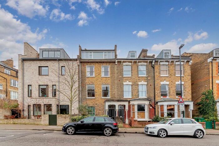 1 Bedroom Flat To Rent In Aubert Park, London N5