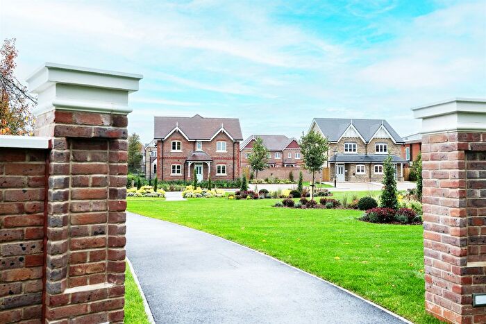 3 Bedroom End Of Terrace House For Sale In De Havilland Place, White Waltham Village, Maidenhead, SL6