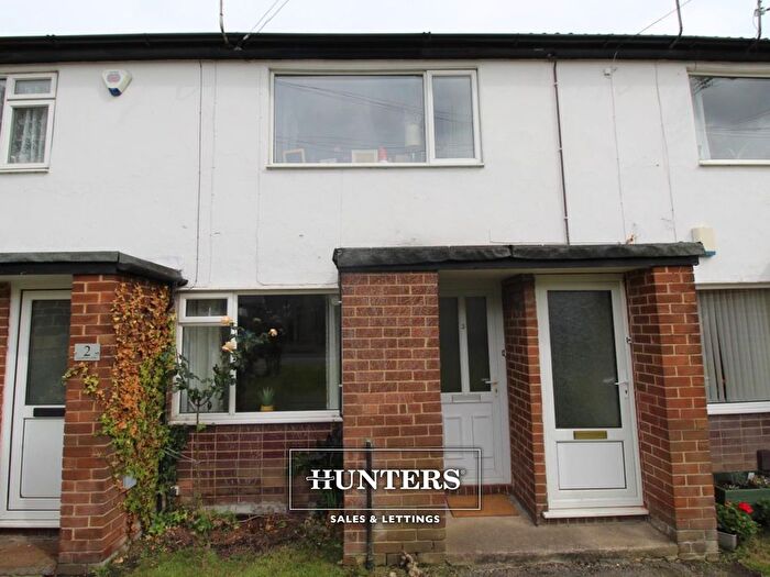 1 Bedroom Flat To Rent In Salisbury Court, Horsforth, Leeds, LS18