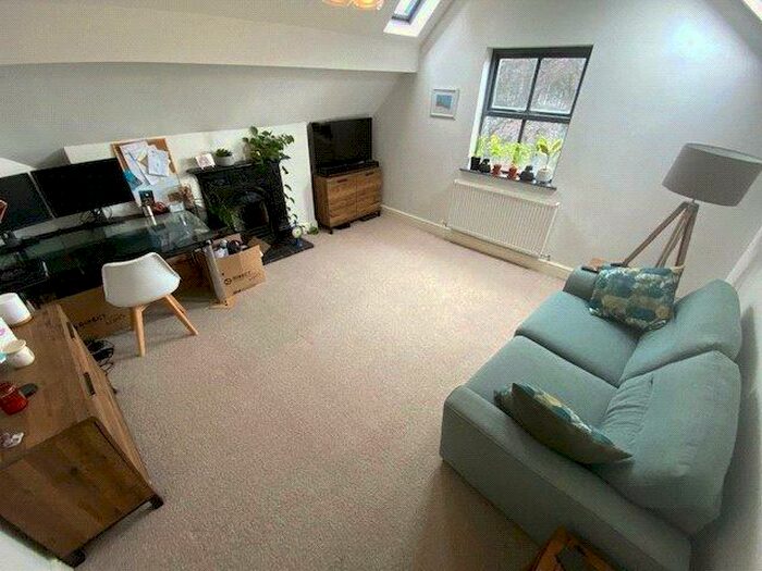 2 Bedroom Apartment To Rent In Palatine Road, West Didsbury, Manchester, M20