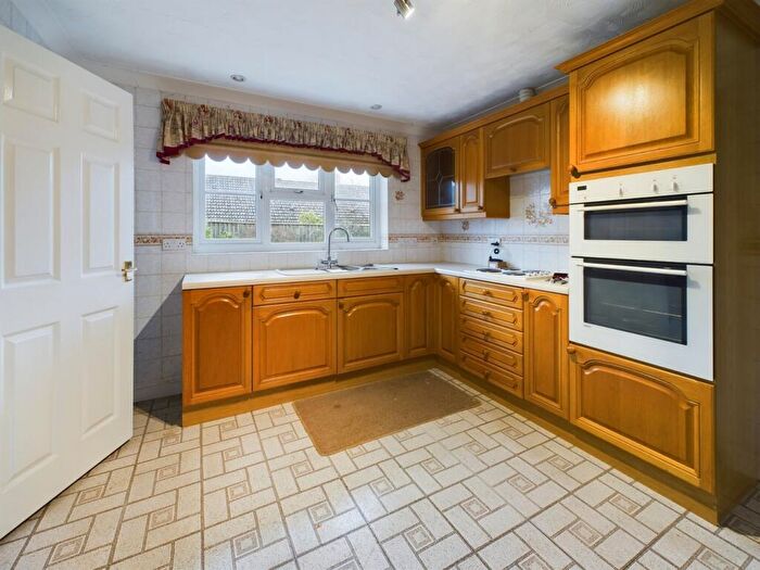 2 Bedroom Bungalow For Sale In Greenwich Close, Downham Market, PE38