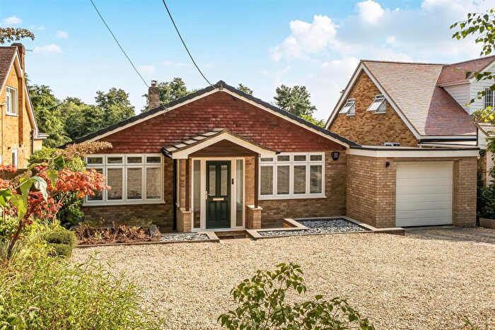 3 Bedroom Detached House For Sale In Sandy Lane, Wokingham, Berkshire, RG41