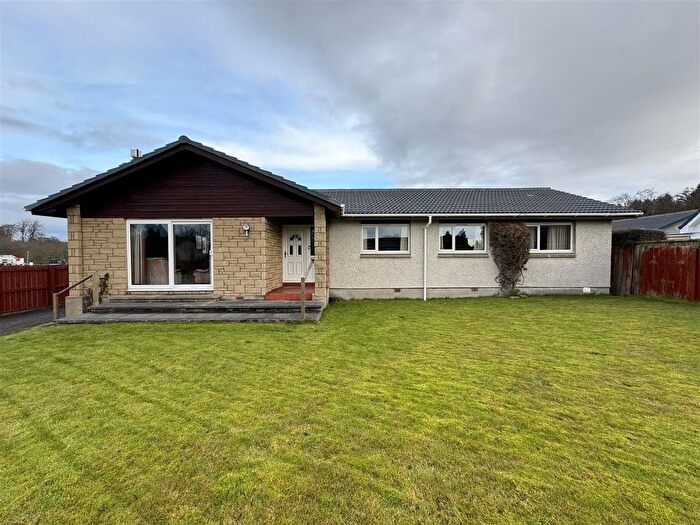 4 Bedroom Detached Bungalow For Sale In Barnview, Culloden, Inverness, IV2
