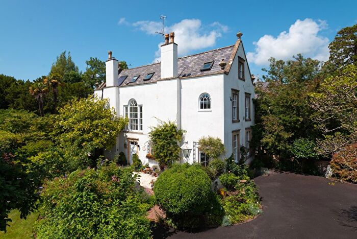 3 Bedroom Semi-Detached House For Sale In St Andrews Road, Cheddar, BS27