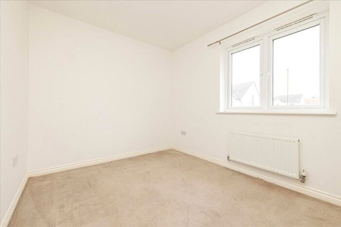 2 Bedroom Terraced House For Sale In Auld Coal Road, Bonnyrigg, EH19