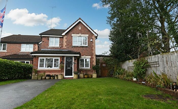 3 Bedroom Detached House For Sale In Matisse Way, Salford, M7