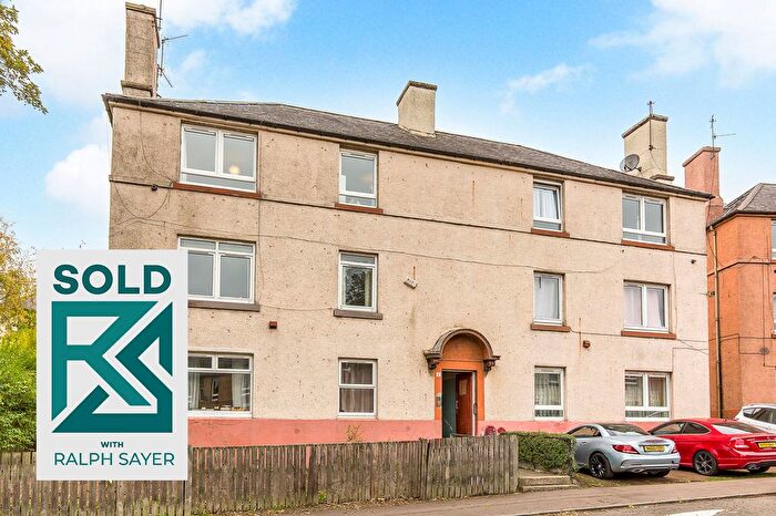 2 Bedroom Flat For Sale In / Stenhouse Gardens North, Stenhouse, Edinburgh, EH11