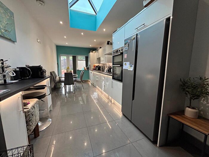 5 Bedroom House To Rent In Jiggins Lane, B32