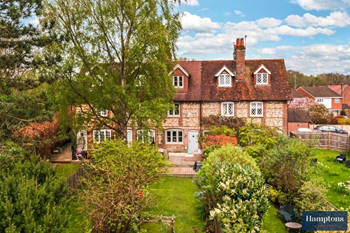 3 Bedroom Terraced House For Sale In Amy Lane, Chesham, HP5