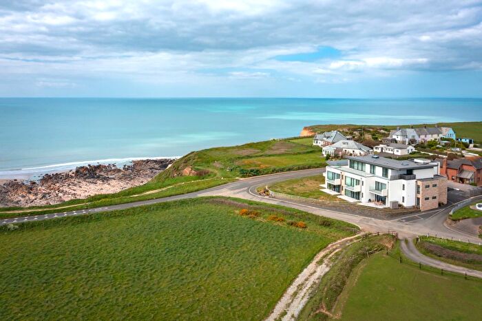3 Bedroom Flat For Sale In Perrantide, Upton, Bude, Cornwall, EX23