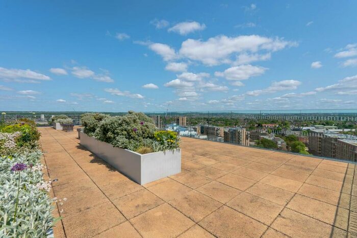 2 Bedroom Flat To Rent In College Road, Harrow Square, Harrow, HA1
