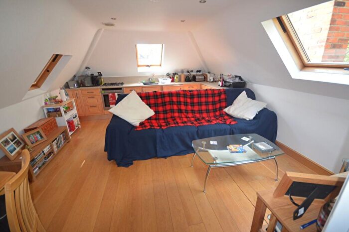 1 Bedroom Apartment To Rent In Highbury Grove, N5