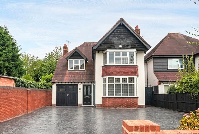 4 Bedroom Detached House For Sale In Riley Crescent, Wolverhampton, West Midlands, WV3
