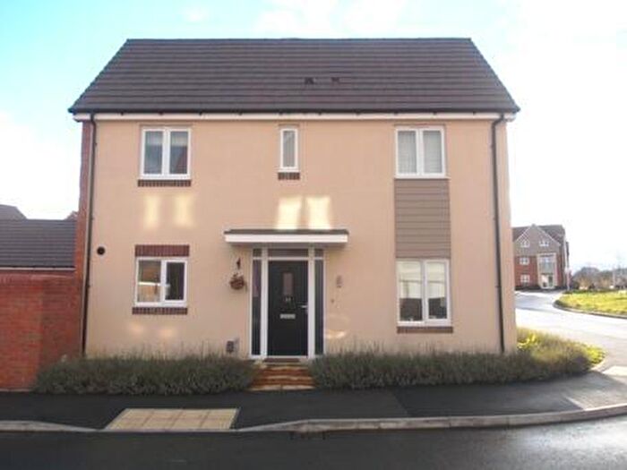 3 Bedroom Semi-Detached House To Rent In Edison Drive, Rugby, CV21