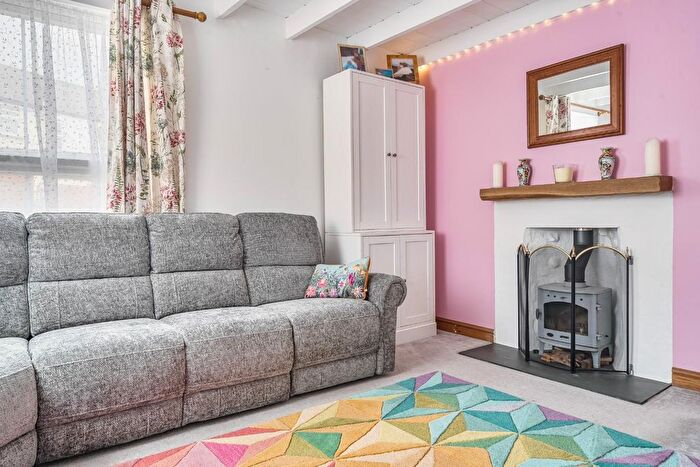 3 Bedroom End Of Terrace House For Sale In Church Road, Treswithian, TR14