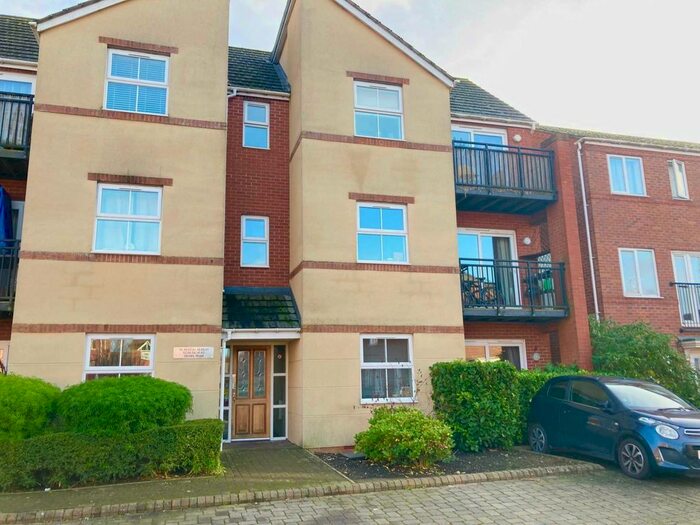 1 Bedroom Flat To Rent In Verney Road, Banbury, OX16